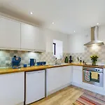 The Loft, Ideal For A Family Break In The Picturesque Market Town Of Only 15 Minutes For Ullswater Hébergement de vacances Penrith